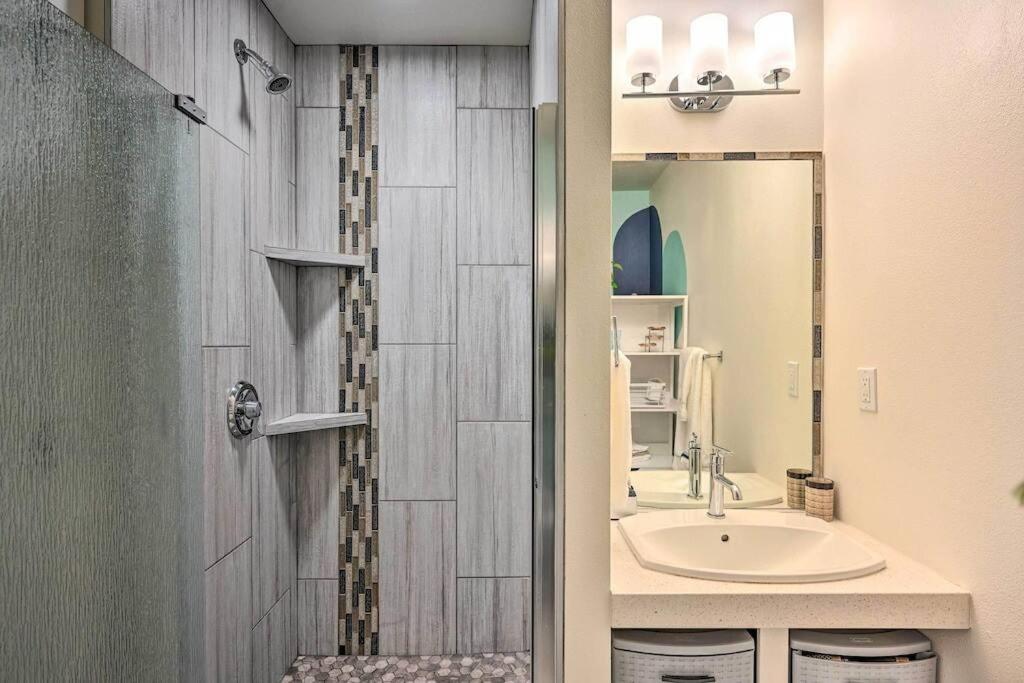 Stylish Ballard Studio 15 Mins From Space Needle ซีแอตเทิล ภายนอก รูปภาพ